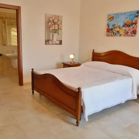 Le Terrazze Miramare B&B Torre Canne Quarto foto